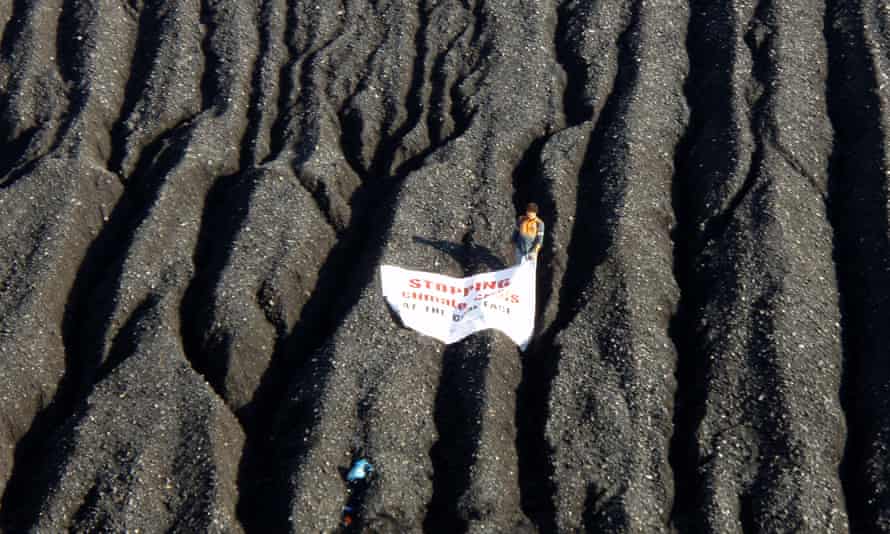 A climate change protester at Tarong power station in Queensland in 2008. 