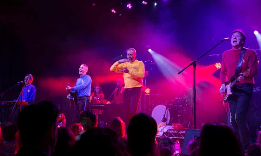 Jeff Wakes Up To A Surprising Lack Of Irony At The Wiggles Adults Only Reunion Show Music The Guardian