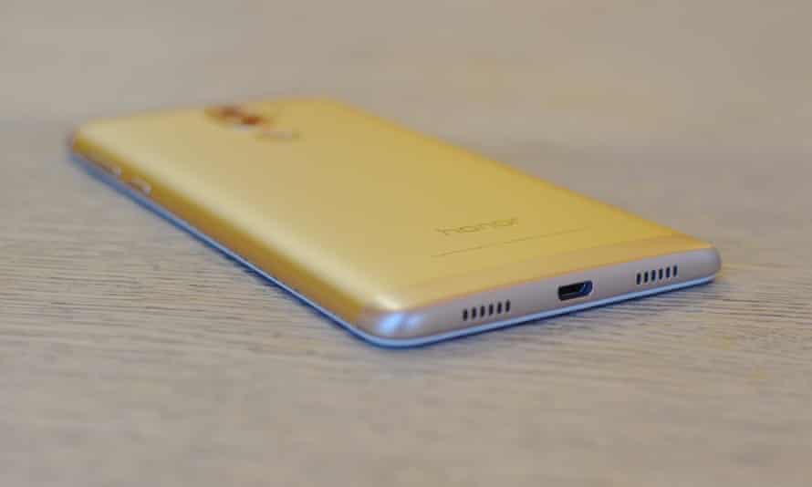 Honor 6x Review A Lot Of Phone For The Money Shame About The Old Software Huawei The Guardian