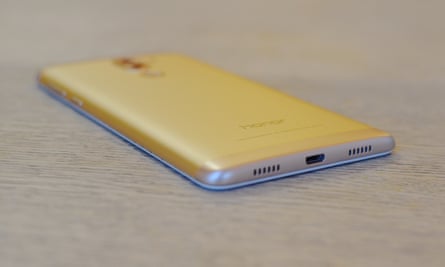 The Honor 6X has no USB-C, only a microUSB.