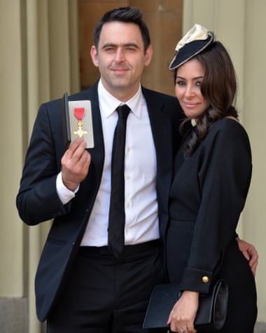 Ronnie O’Sullivan with his partner, Laila Rouass, after receiving an OBE in 2016.