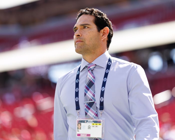 Ex-NFL player and Fox Sports star Mark Sanchez in critical condition after stabbing