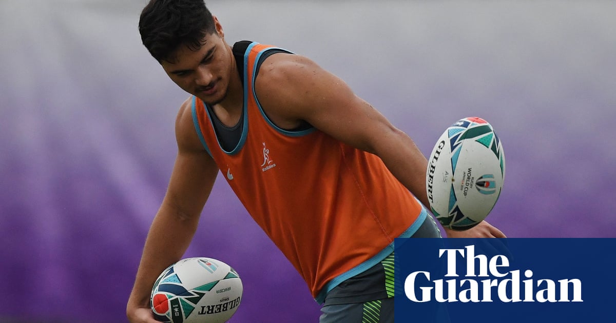 Cheika seeks World Cup masterstroke with teenager at centre against England