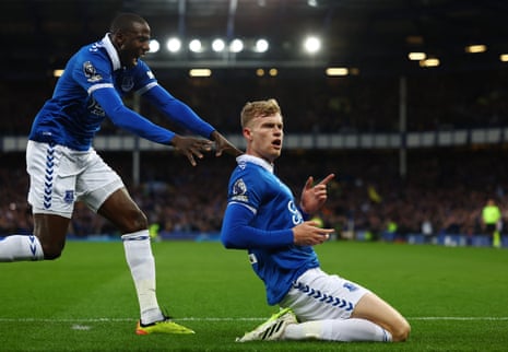Everton’s Jarrad Branthwaite celebrates scoring their first goal with Abdoulaye Doucoure.