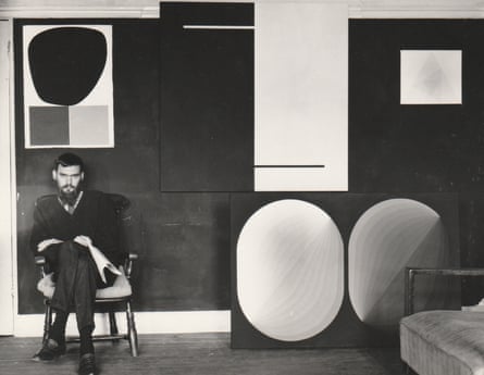 Jeffrey Steele with early geometric, constructivist works in the early 1960s