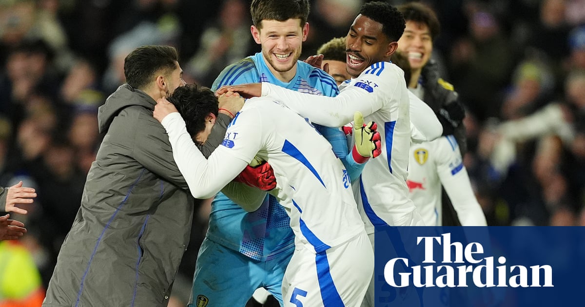 Leeds return to the top after super-sub Struijk strikes twice to sink ...