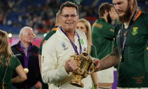 Rassie Erasmus de Sudáfrica se aseguró nuevamente de que ninguna nación con un entrenador en jefe extranjero haya ganado una Copa del Mundo.