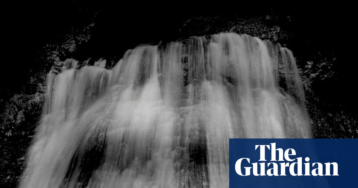 Waterfalls saved me': how photographing nature can heal the soul