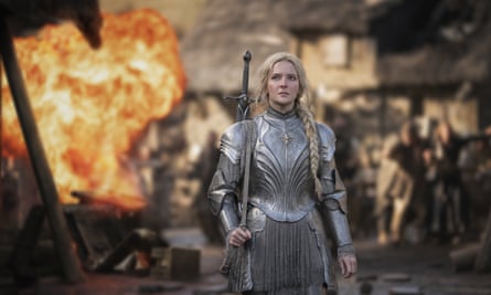 Morfydd Clark as Galadriel in The Rings of Power.