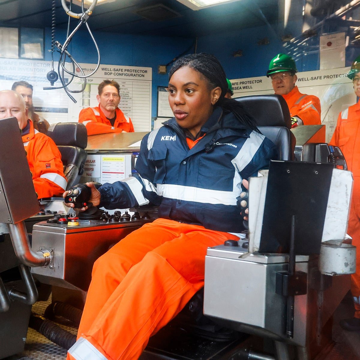 Kemi the attention-seeker somehow always makes two plus two equal five