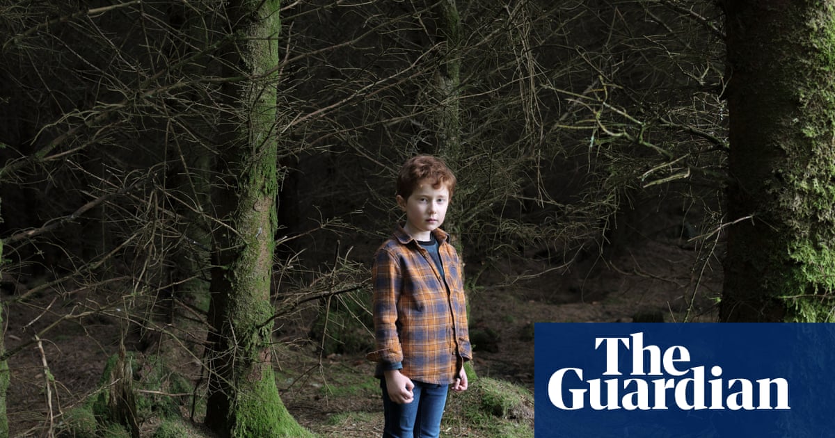 A walk in the park! The exhibition set in the great outdoors in pictures