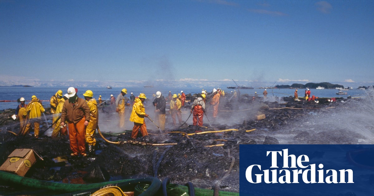 ‘Ticking time bomb’: Iran’s shadow fleet of old tankers ‘risking catastrophic oil spill’