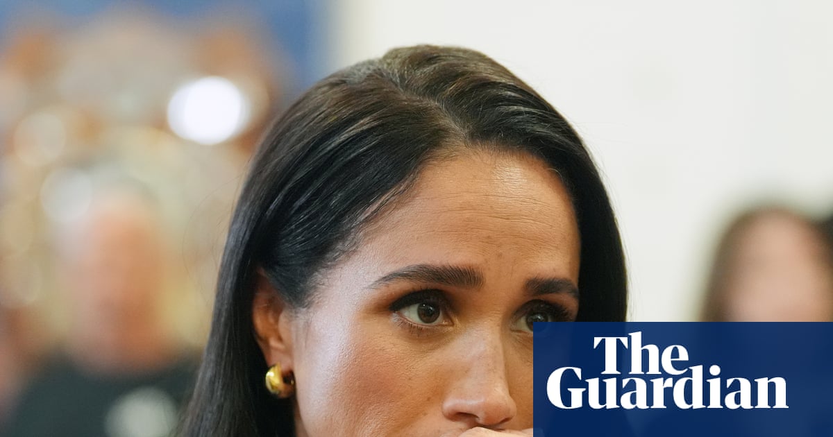 Metropolitan police refers itself to watchdog over Meghan warning letter