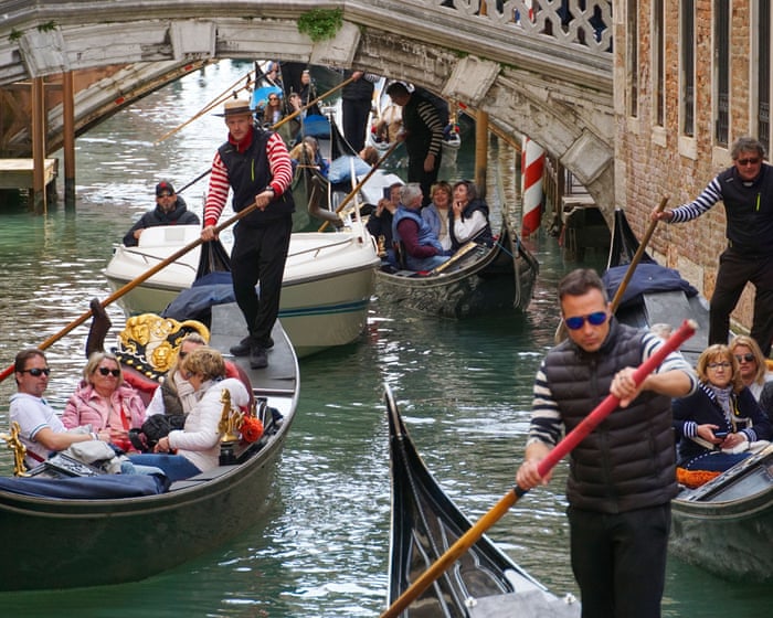 Venice’s new mayor seeks to raise day-tripper fee to up to €50