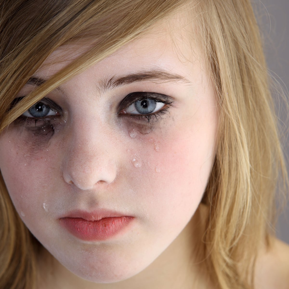 Girl Crying To Her Mum Blank Template Imgflip