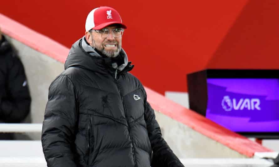 Jürgen Klopp on the touchline