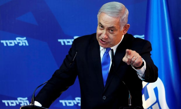Israel’s prime minister Benjamin Netanyahu promised not to dismantle a single Jewish settlement.