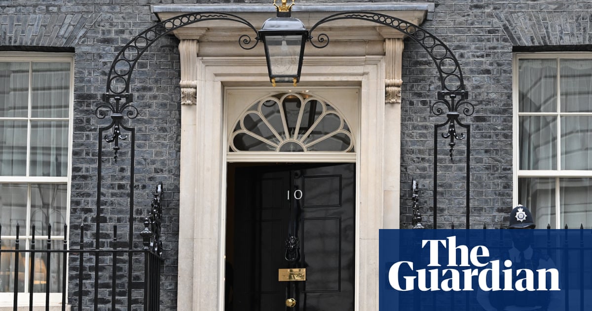 Journalists condemn surprise shake-up of No 10 lobby briefings