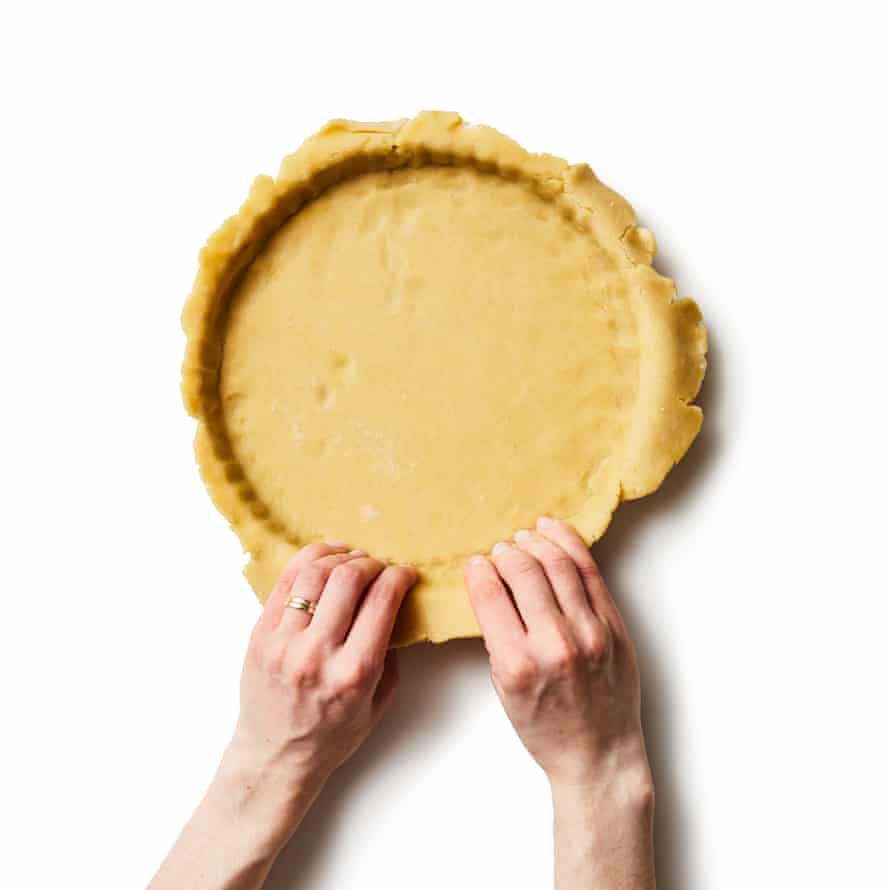 Felicity Cloake’s asparagus tart 5b. Line the tin.