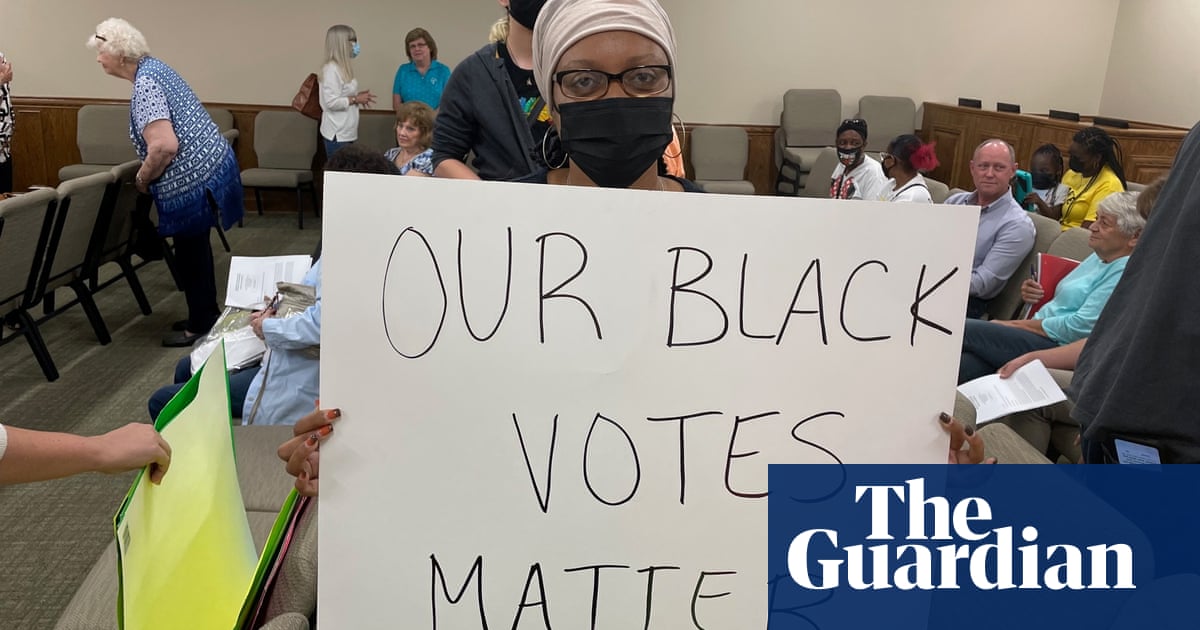 Georgia county purges Democrats from election board and cancels Sunday voting