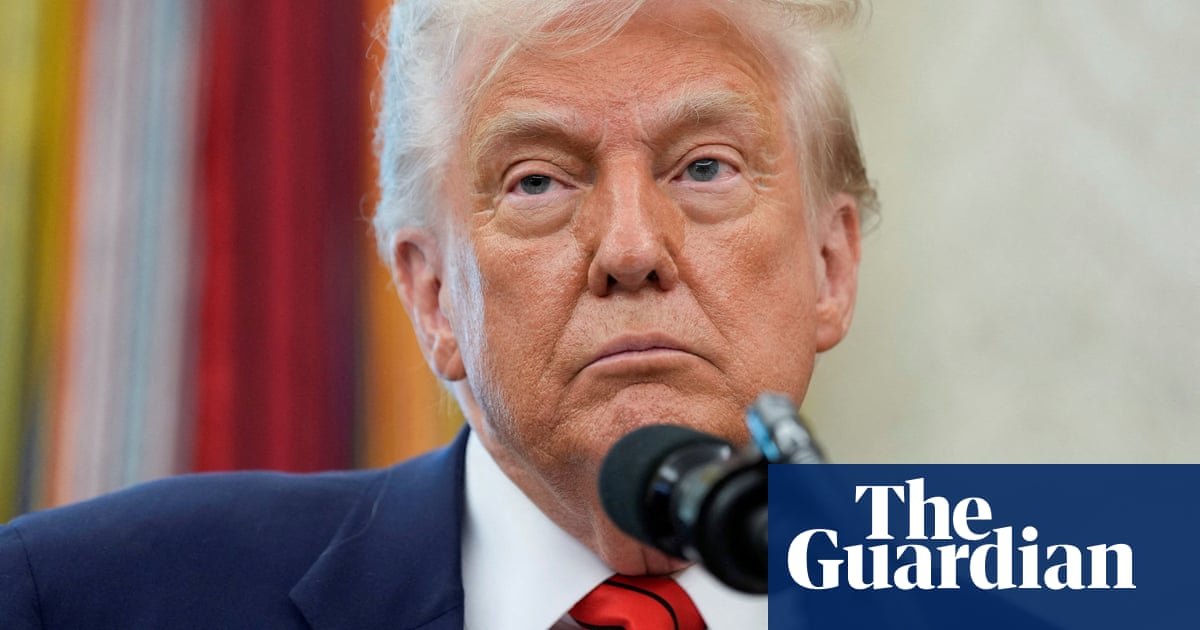 Trump news at a glance: president faces intensifying criticism over Qatar plane gift