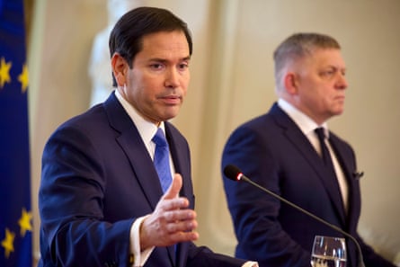 Marco Rubio gives a press conference alongside Robert Fico