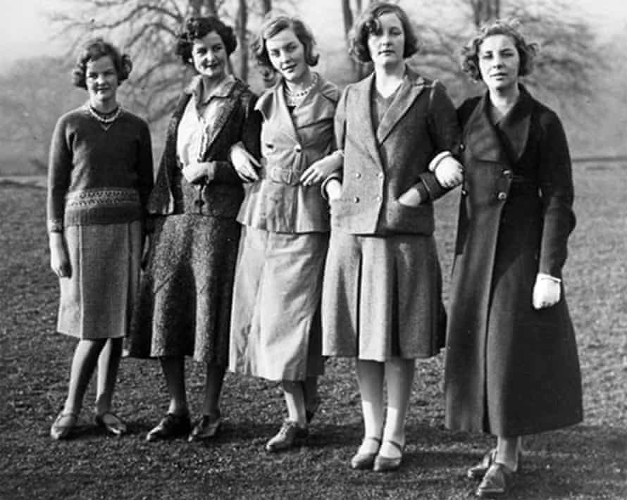 Jessica, Nancy, Diana, Unity and Pamela Mitford in 1935