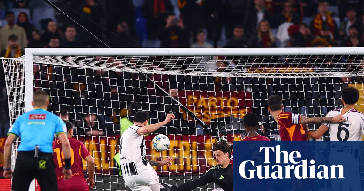 European football: Late fightback at Roma keeps Juventus in hunt for top-four spot