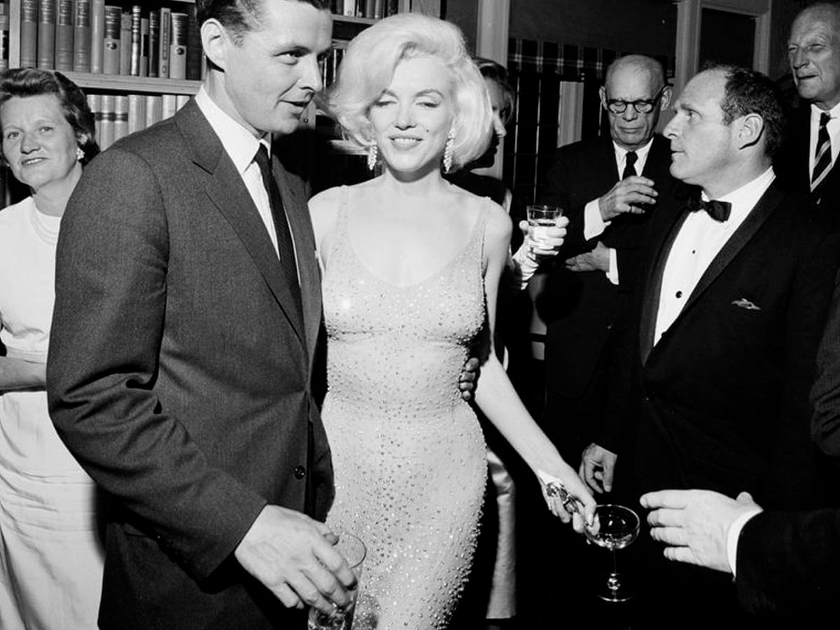 you can t dress up what happened to poor marilyn monroe barbara ellen opinion the guardian poor marilyn monroe barbara ellen