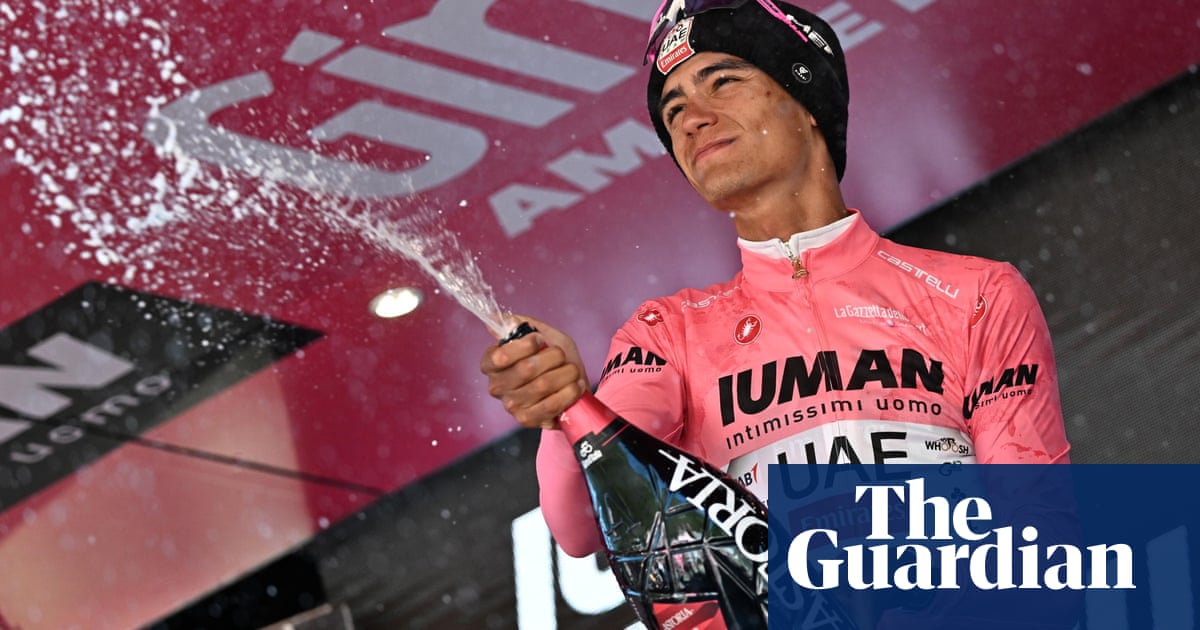 Giro d'Italia: Del Toro tightens grip on pink jersey as Prodhomme wins stage 19