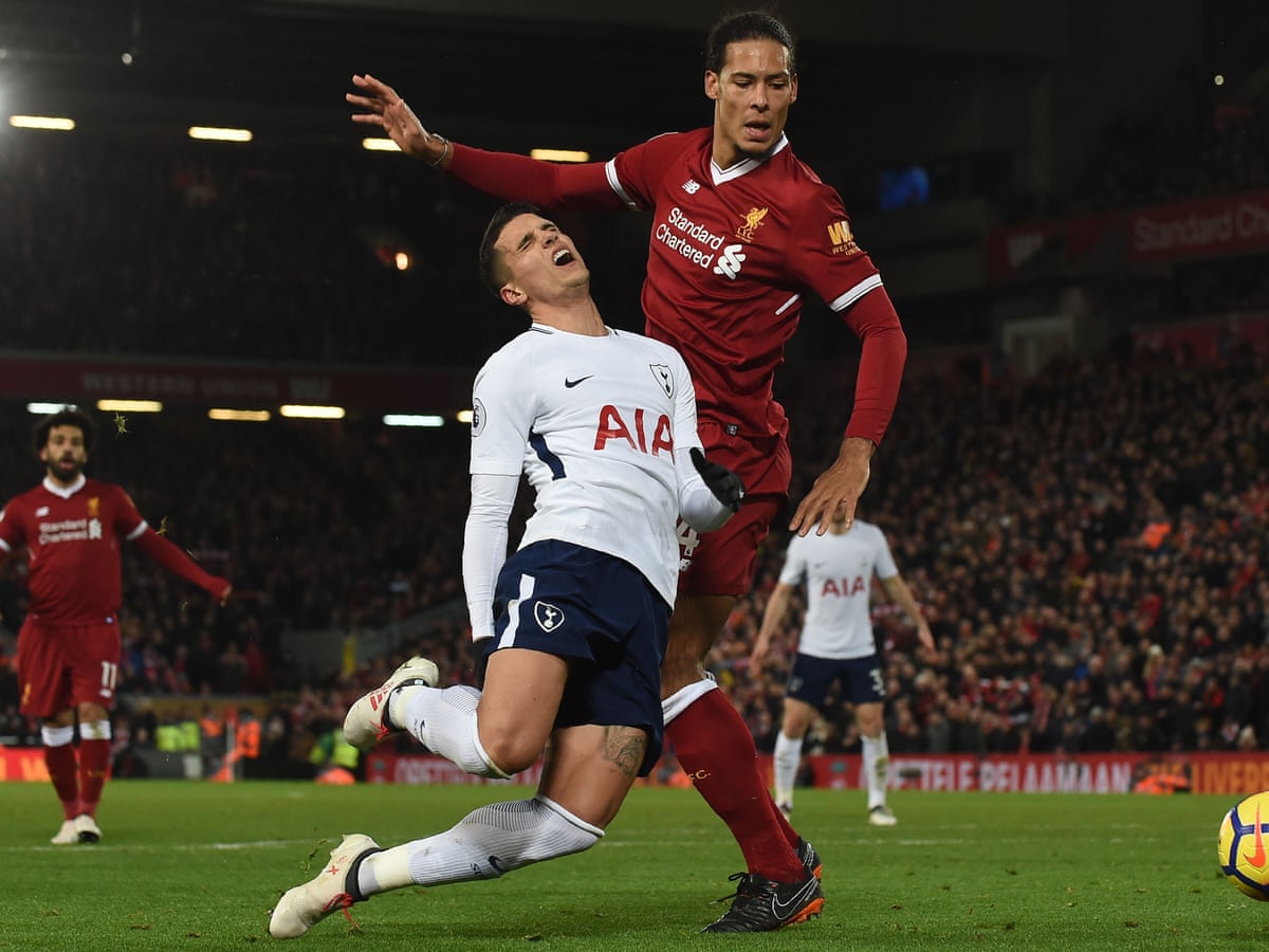 Liverpool S Virgil Van Dijk I Can Handle The Pressure Of 75m Price Tag Liverpool The Guardian