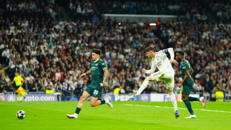 Federico Valverde scores again for Madrid!