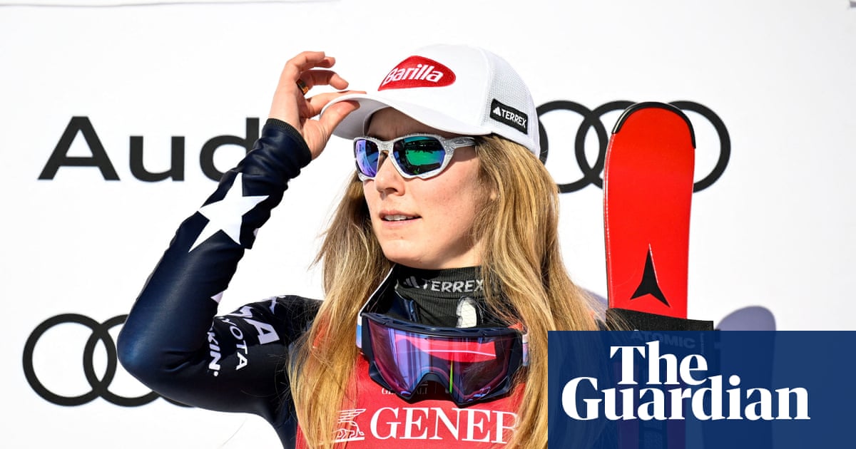 Mikaela Shiffrin closes on overall World Cup title after record-equaling slalom win