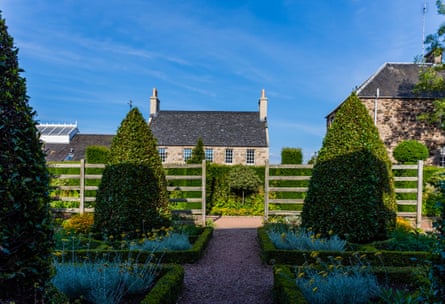 Tranquil hideaway … Dunbars Close.