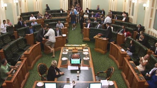 Late Night Vote Catches Queensland Mps Half Dressed Australia
