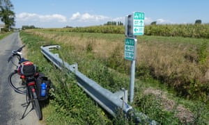 Node point north of Estaires