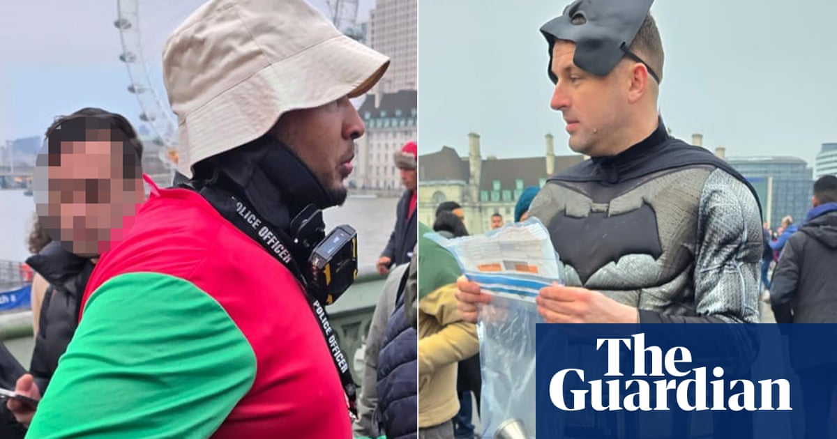 Police ‘deliver vengeance’ on illegal gamblers while disguised as Batman and Robin