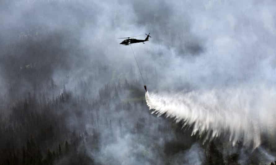 Spike In Alaska Wildfires Is Worsening Global Warming Us Says Climate Change The Guardian