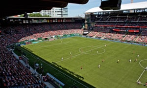 Portland Thorns attracts a large crowd, but other members of the NWSL are struggling to attract fans