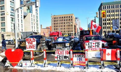 A kamionosok folytatják tiltakozásukat Ottawában