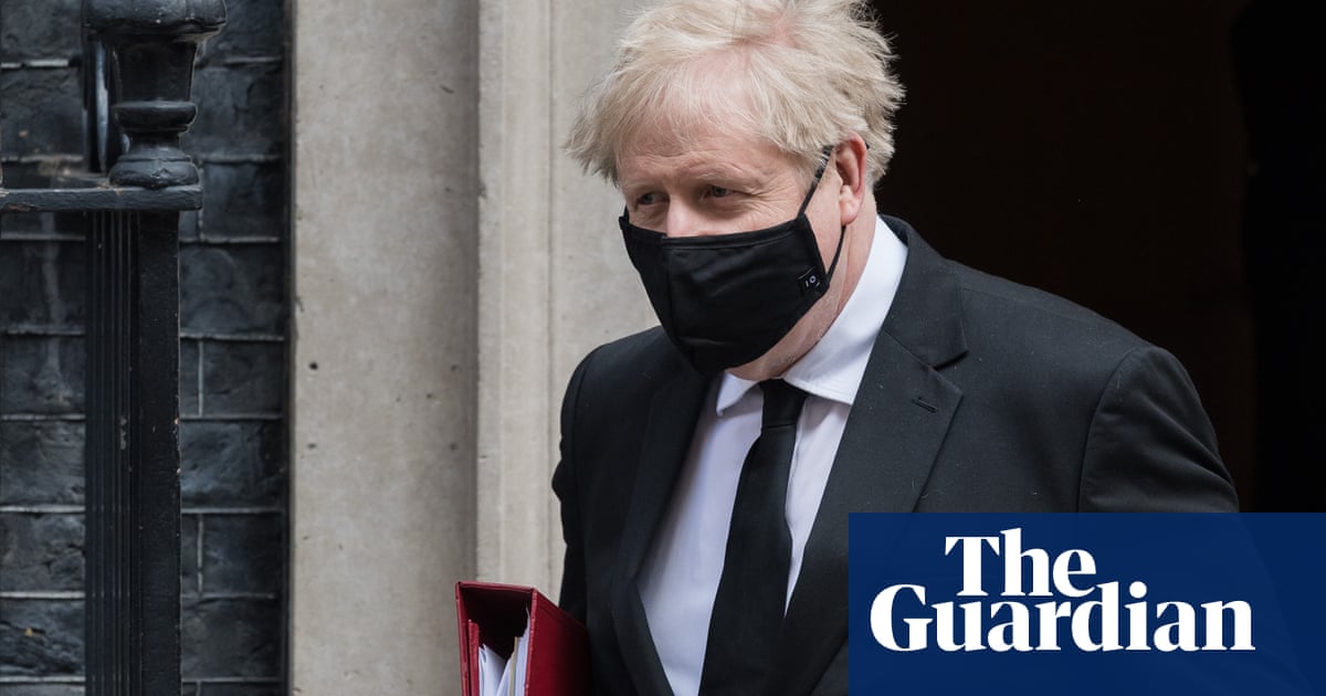 Boris Johnson does not rule out more officials having Greensill links