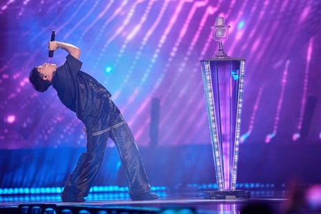 JJ haciendo su reprise.