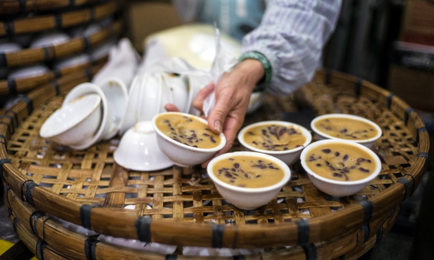 Put chai ko, Mr Fu’s signature snack made of rice flour, brown sugar and red beans.