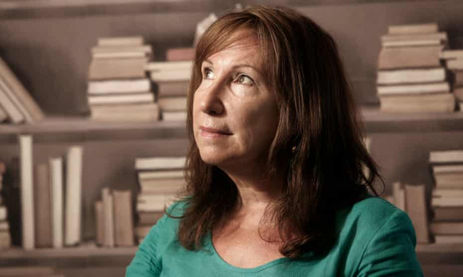 Skenaristi dhe aktori Kay Mellor.