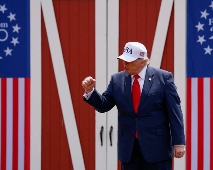 Conflicts of interest? Trump only has one interest: himself | Robert Reich