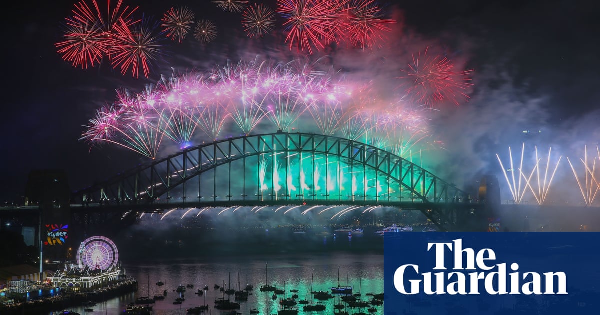 New year's eve 2017: celebrations around the world New Year's Eve 2017: celebrations around the world - in pictures | Life and style | The Guardian