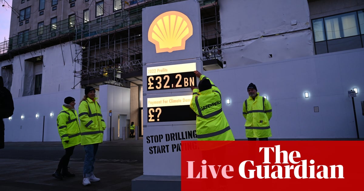 Labour renews call for ‘proper’ windfall tax as Shell declares record £32.2bn profit – UK politics live