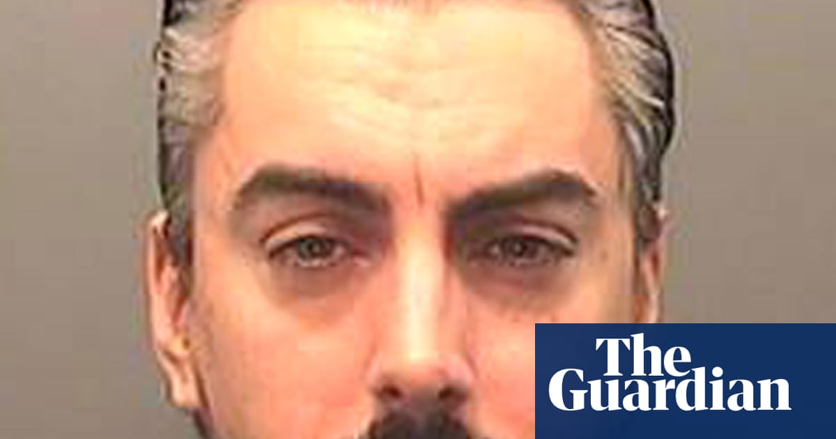 Οι ένορκοι απαλλάχθηκαν στη δίκη ανδρών που κατηγορήθηκαν για τη δολοφονία του κακοποιού παιδιών Ίαν Γουότκινς