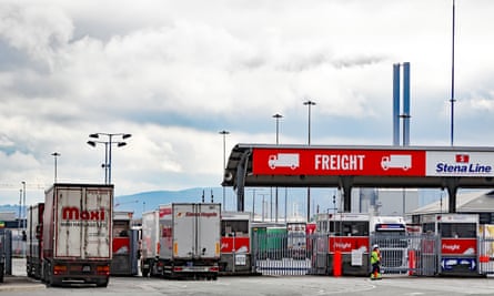 Lorries passing through freight checks at Dublin port