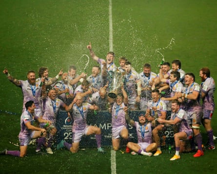 Exeter Chiefs lift the trophy after claiming the European Champions Cup in 2020.